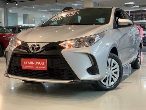 TOYOTA YARIS 1.5 16V FLEX XL MULTIDRIVE TOYOTA YARIS 1.5 16V FLEX XL MULTIDRIVE